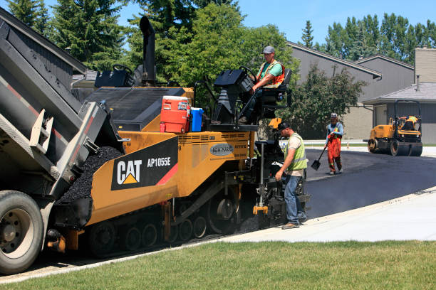 Best Commercial Driveway Pavers  in Lowell, MA