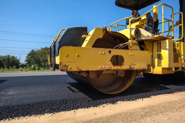Best Local Driveway Pavers  in Lowell, MA